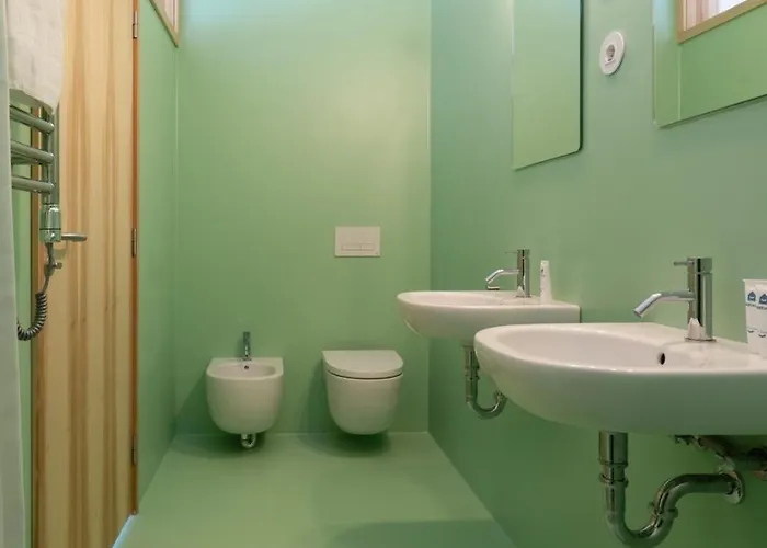 Stylish Flat W/ Terrace & Views By Hostwise * Porto